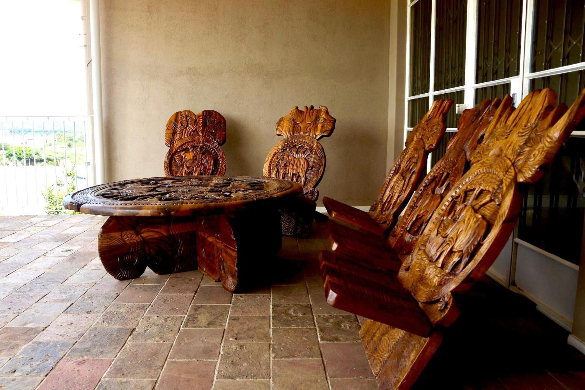 Cavallo Guesthouse Windhoek Buitenkant foto